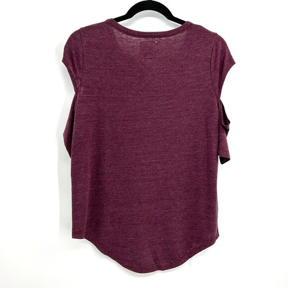NWT CHASER Purple Burgundy Cold Shoulder Cut Out Slub Summer T-Shirt Size Medium - Picture 2 of 5